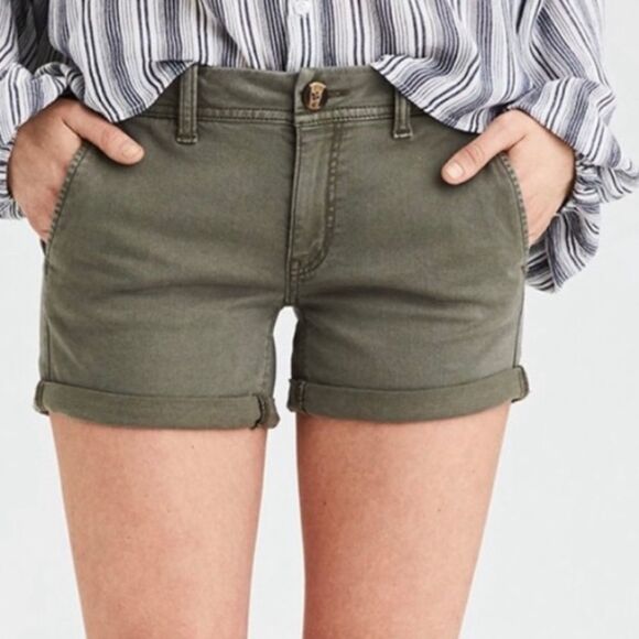American Eagle Outfitters Twill Midi Shorts size 6 - Picture 1 of 7